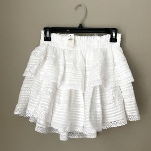 NEW WITH TAGS Aerie (love shack fancy dupe) tiered skirt with lace and ruffles